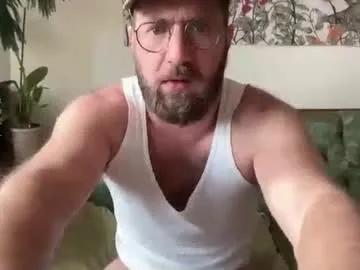 hairyfitguy444 — Freechat on Chaturbate