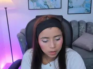 issi_loren on Chaturbate 
