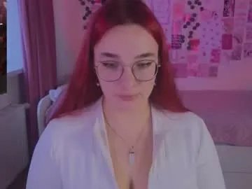 iwi_wi_wi on Chaturbate 