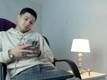 joshbeech model from cb