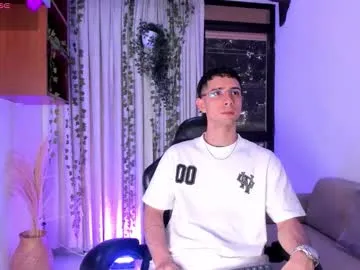 liamvegaa_ model from cb