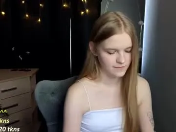 lil_cookie_monster — Hellooo here! My dears! lets fun? he-heh Goal: Sexy tour of my cleavage^^  #new #18 #shy #teen #young  [23 tokens remaining]