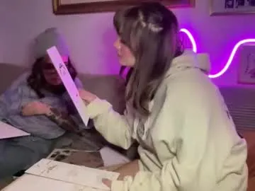 lill_daddysgirl on Chaturbate