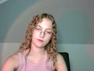 lily_tayberry on Chaturbate 