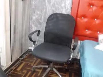 linda_milf__ model from cb