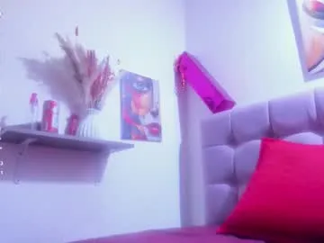 lola_wish on Chaturbate