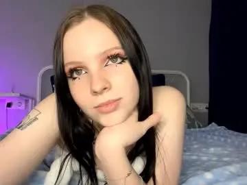 lunavoyce — GOAL: Biggest smile ever [10 tokens remaining] Making my day is just coming to me  #teen # #bigass #18 #smalltits #cute