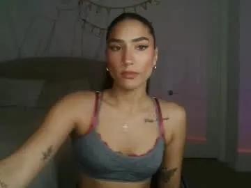 luvvvxliv on Chaturbate 