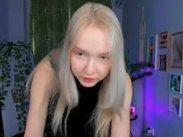 maoqibeverly model from cb