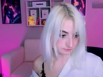 melisa_white1 — hot touches [266 tokens remaining]