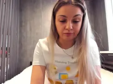 mia___mur model from cb