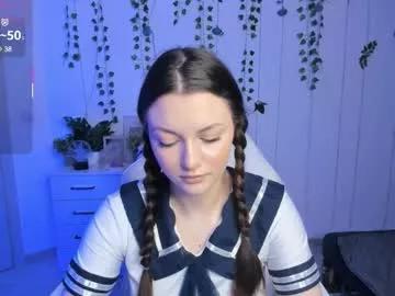 miavixxenn on Chaturbate