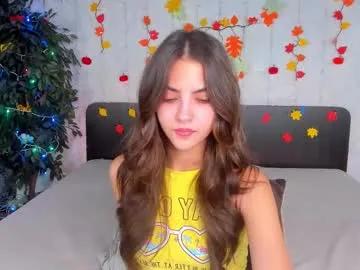 milana_crystal_ on Chaturbate