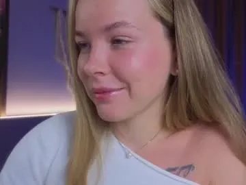 milly_shy on Chaturbate 