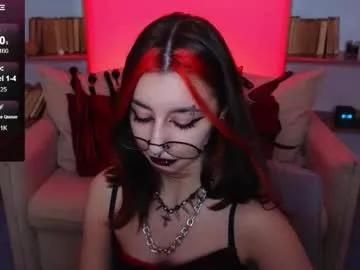 mistress__marcelline on Chaturbate