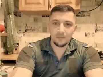 nikqredhot model from cb