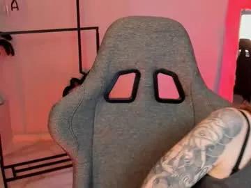 oliviamcclean's avatar