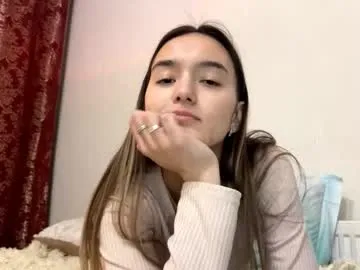 reathakiss model from cb