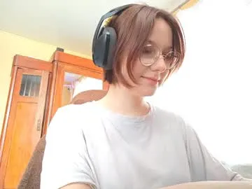 retaroessler model from Chaturbate