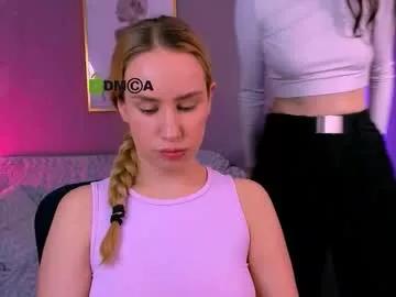 riley_sanders on Chaturbate