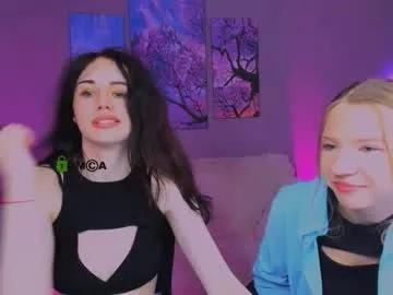 riley_sanders on Chaturbate