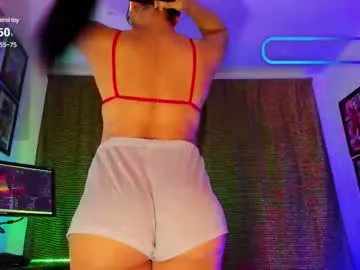 romynahot on Chaturbate