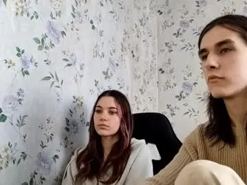 rusmedium model from Chaturbate