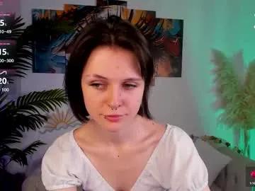 shine_vivi on Chaturbate