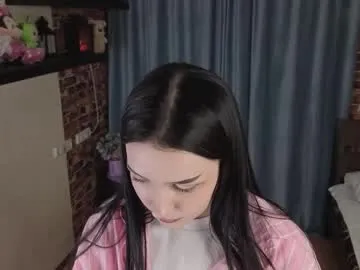 six6seven model from cb