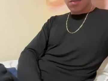 skinnypapi on Chaturbate