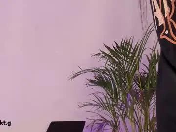 sky_dkt on Chaturbate