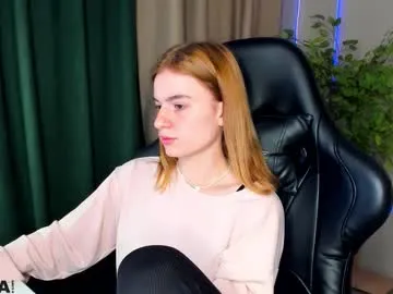 stacey_brow model from cb