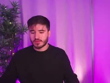 t0ny_wylie on Chaturbate