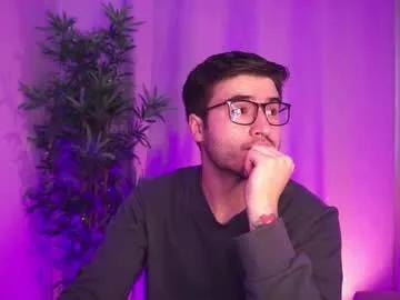 t0ny_wylie on Chaturbate