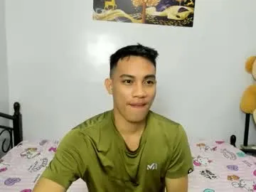 urfucker_vinz — A MASSIVE CUM FOR U BABE    #asian  #bigcock #cum #bigloaded #twink [1339 tokens remaining]