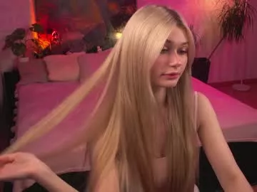 white_godness on Chaturbate