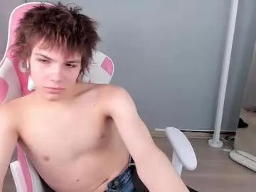 whiterabbit342 — Body tour + show cock [200 tokens left] #teen #new #bigdick #twink #young