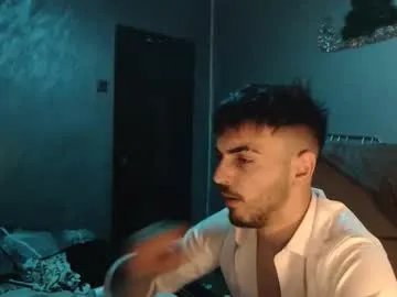 xxxdonpuiuuxxx on Chaturbate 