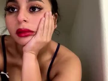 yazzydeleon on Chaturbate