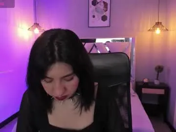 zoe_moreau model from cb