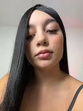 -Lorelain- model from StripChat