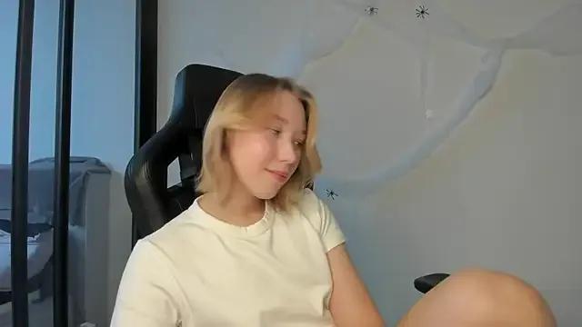 Agatha_May on StripChat 