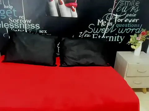 AllisonHott_ on StripChat