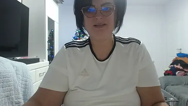 Amandamuller1982 on StripChat