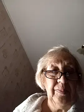 Anatolia5961 on StripChat