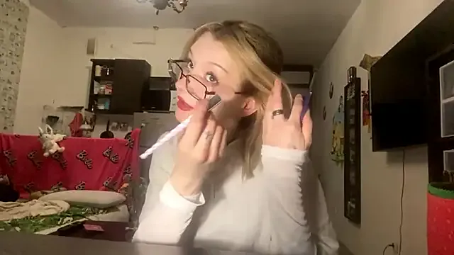 AngelSuperAss model from StripChat