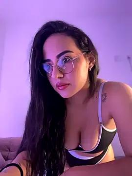 anniesweet02 on StripChat