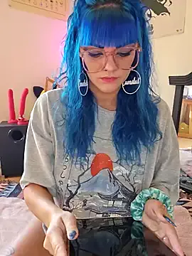 anyalikestosuck on StripChat