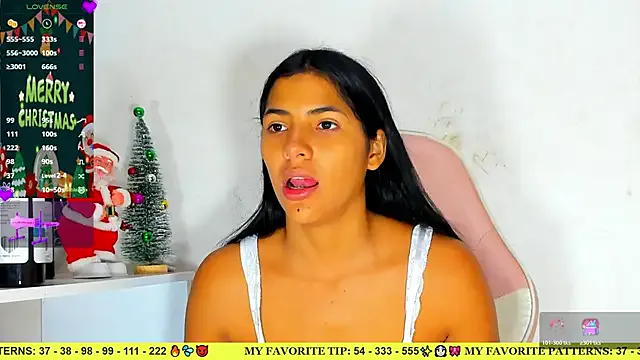 AriannaLewiis on StripChat