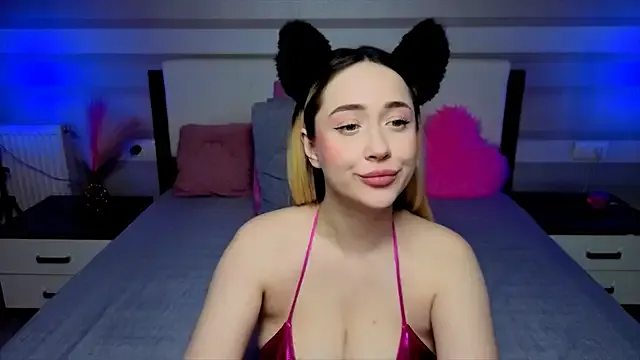 AriaSugar on StripChat